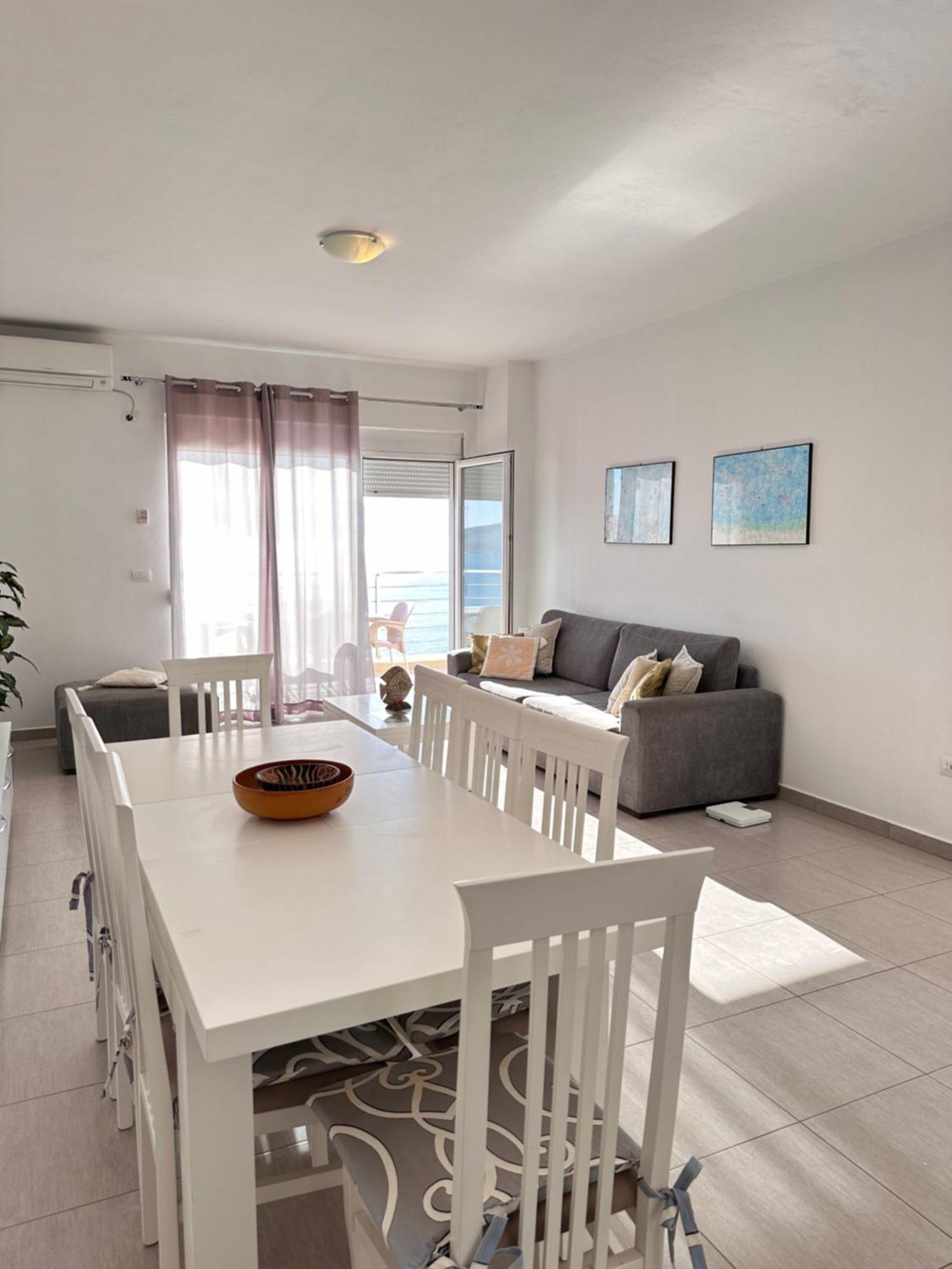 Bay View Apartment Саранде Екстериор снимка