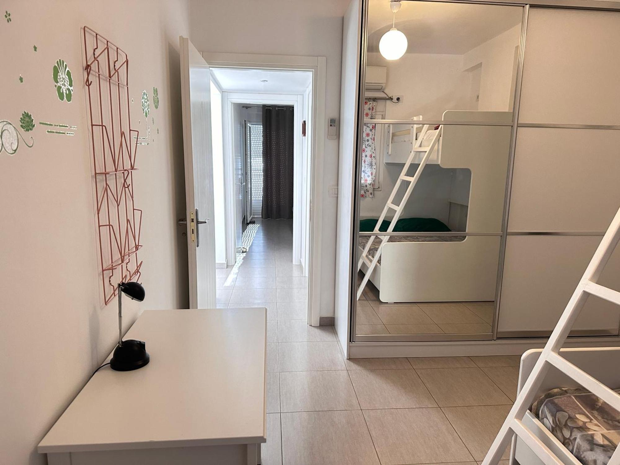 Bay View Apartment Саранде Екстериор снимка