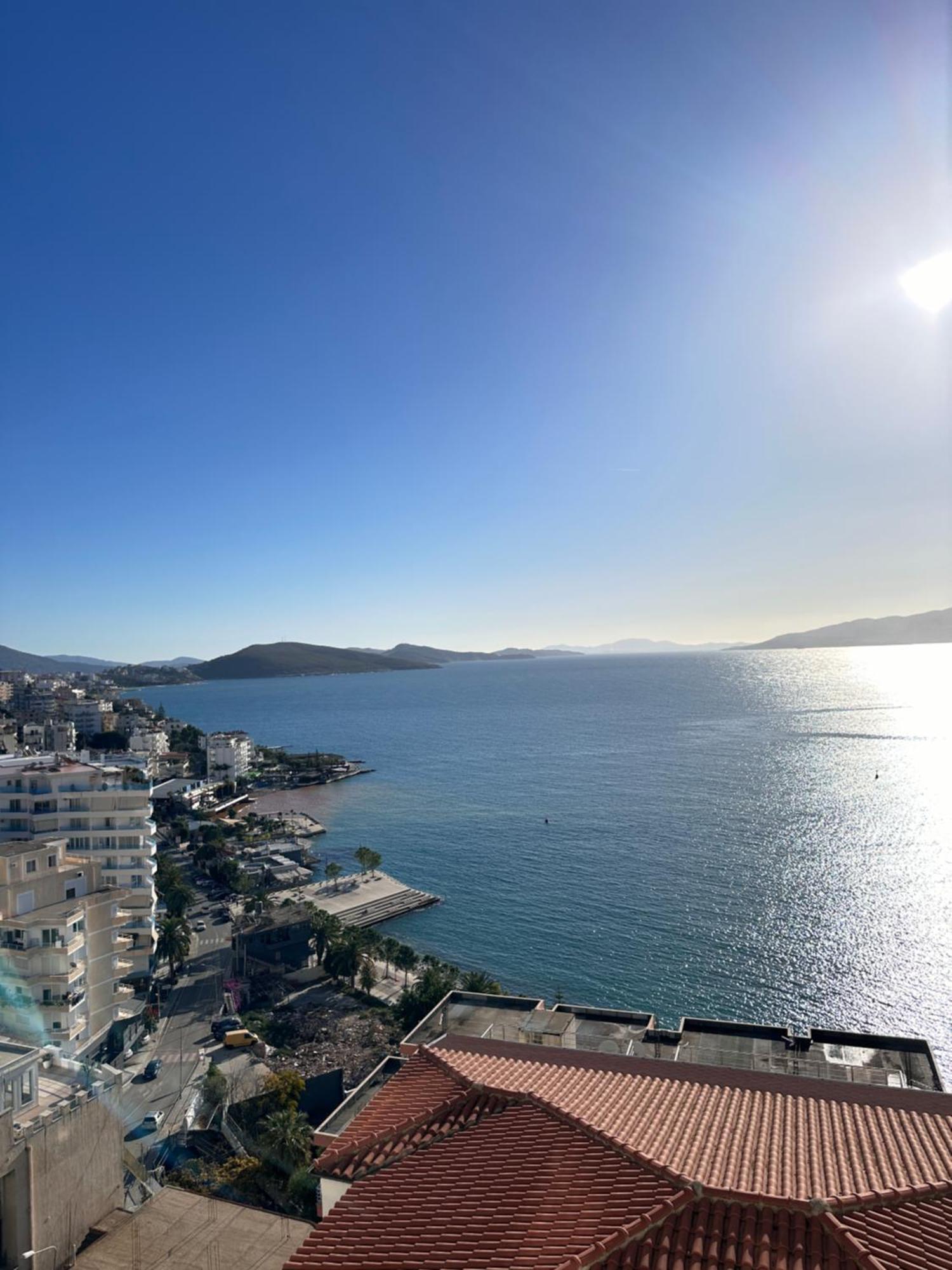 Bay View Apartment Саранде Екстериор снимка