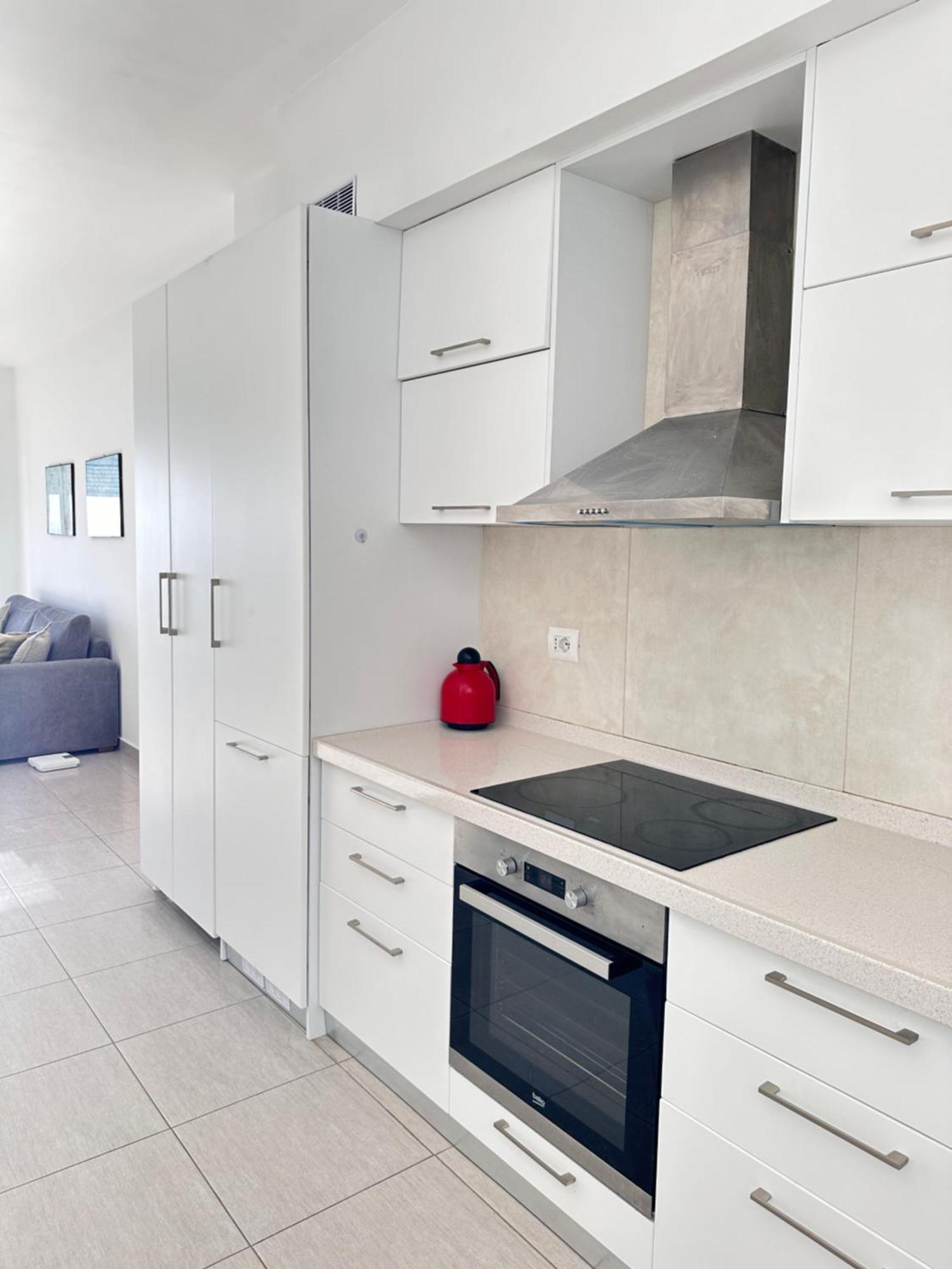 Bay View Apartment Саранде Екстериор снимка